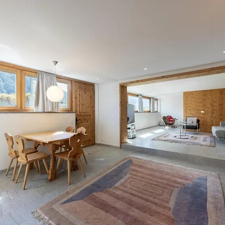 In A Sunny Location In Lägenhet