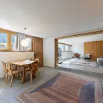 In A Sunny Location In Apartamento